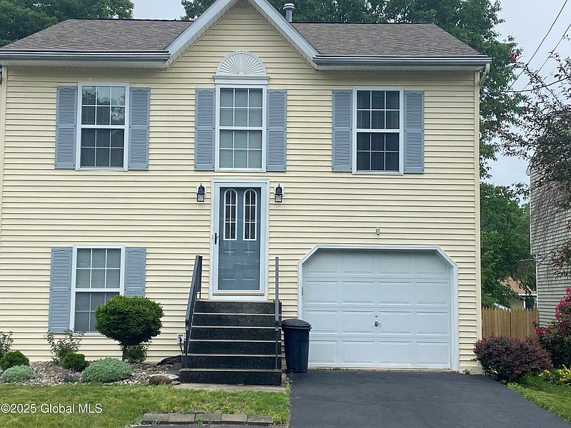 2nd image of 485 Chadwick Road