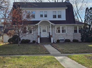 104 Prospect Ave, Waterloo, IA 50703