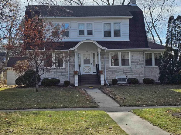 104 Prospect Ave, Waterloo, IA 50703