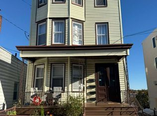 160 Voss Ave #G, Yonkers, NY 10703