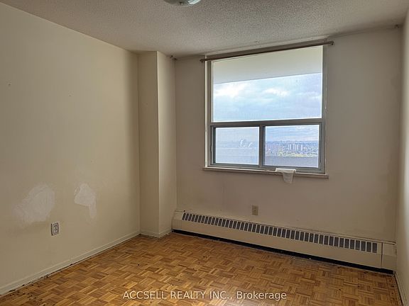 3rd image of 1455 Lawrence Ave W #1703