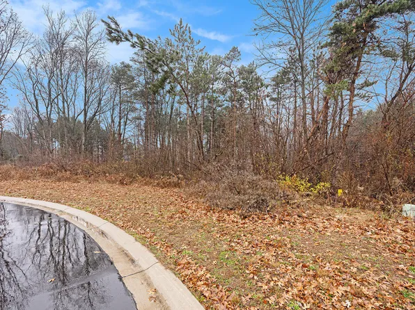 8120 Majestic Ct #13, Kalamazoo, MI 49009