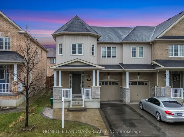 1712 Carousel Dr, Pickering, ON L1X 0C1