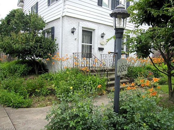 4th image of 1632 Chestnut Blvd