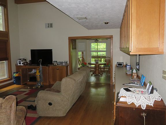 4th image of 513 County Road 524