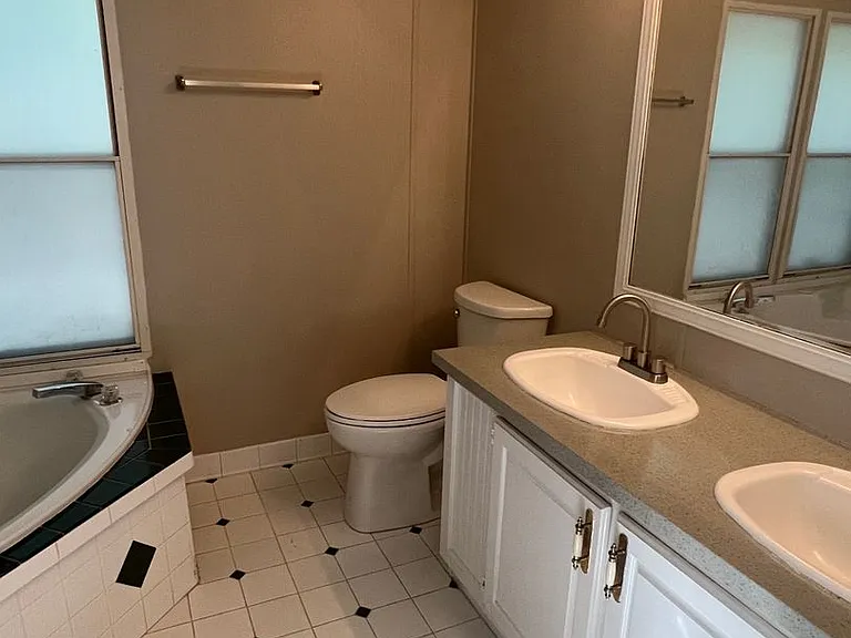 6031 Old Pageland Marshville Rd — Photo 9