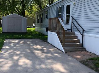 2451 Estabrook Dr, Grand Forks, ND 58201