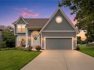 12758 Mackey St, Overland Park, KS 66213