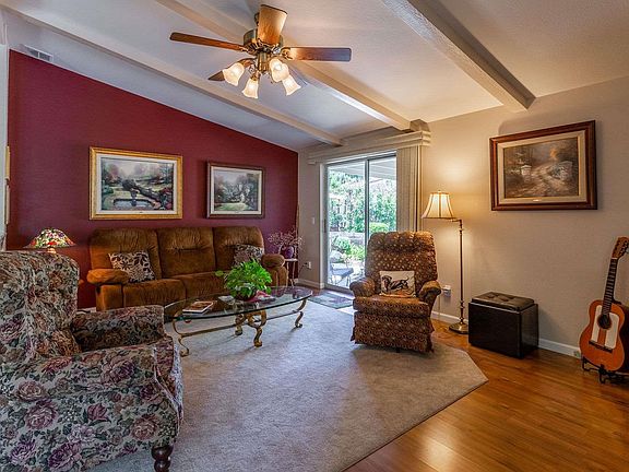5th image of 19650 River Birch Ct #19