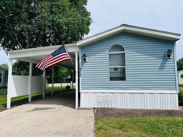 5355 Meadowmoor Dr NE, Belmont, MI 49306