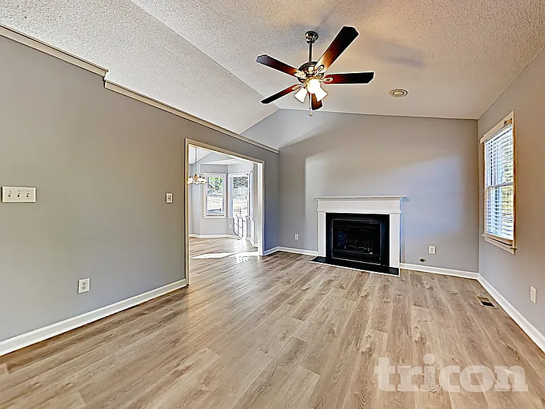 78 Ginnity Dr — Photo 3