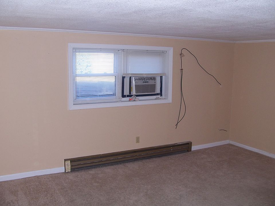 1st image of 2903 S Greenwood Dr APT 4