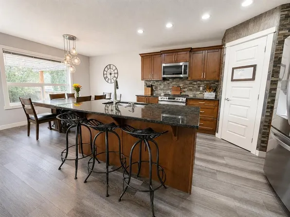 474 N Williamstown Grn NW, Airdrie, AB T4B 0T2