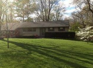 301 Willowbrook Dr, Pulaski, PA