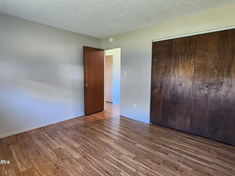 Windwood Manor — Photo 23