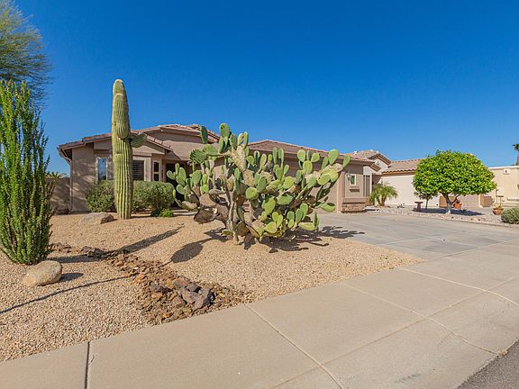 2nd image of 2034 E Indian Wells Dr