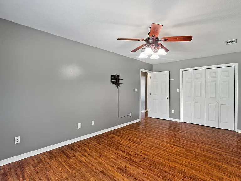 330 Boggy Hollow Rd — Photo 26