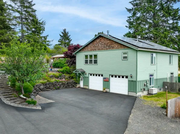 1395 Dooley Ln, Gearhart, OR 97138