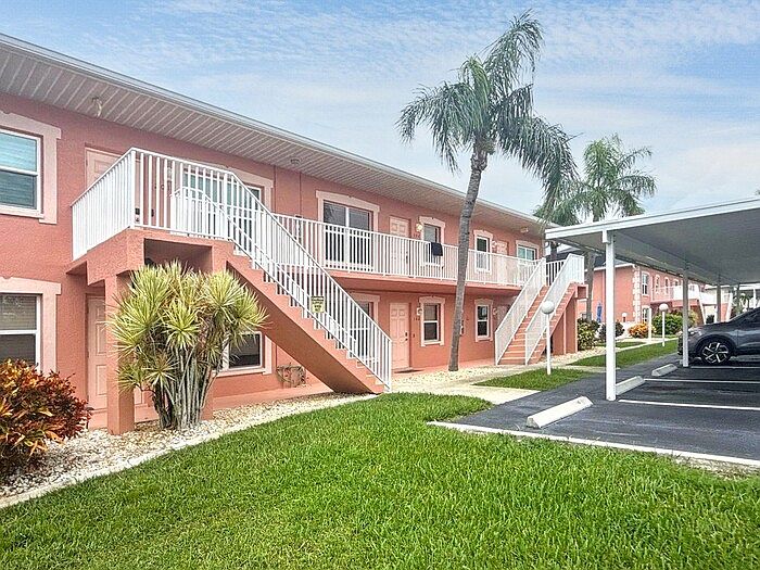 1st image of 4550 SE 5th Pl APT 202