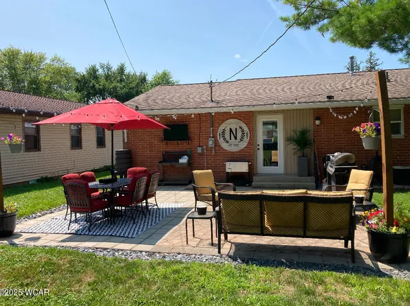 418 Erie St, Wapakoneta, OH 45895
