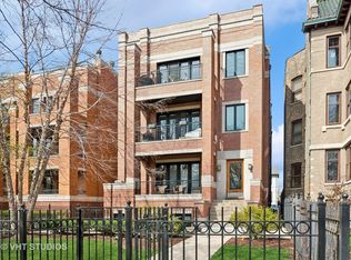 2550 W Logan Blvd #2R, Chicago, IL 60647
