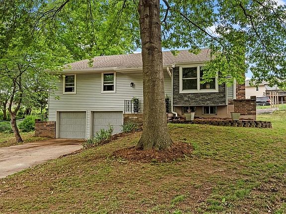 3rd image of 1204 NW Conway Ct