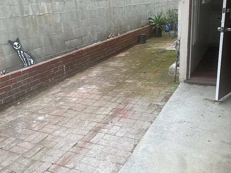 45 S Vinedo Ave #B — Photo 7