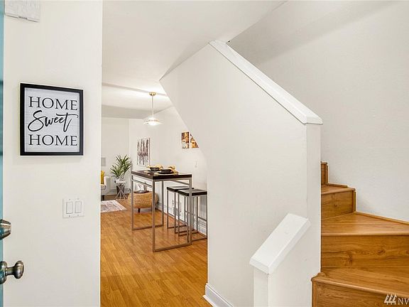 4th image of 12611 SE 42nd St #611