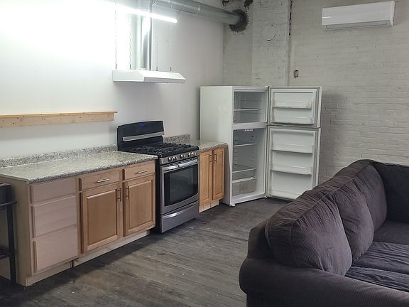 2nd image of 24 W McMicken Ave #3V