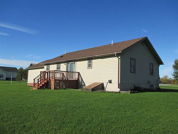 5th image of 5 Kilkarney Court Dr