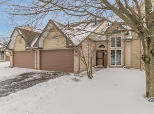 1532 W 93rd Ct, Crown Point, IN 46307