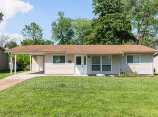 521 Saratoga Ln, Hazelwood, MO