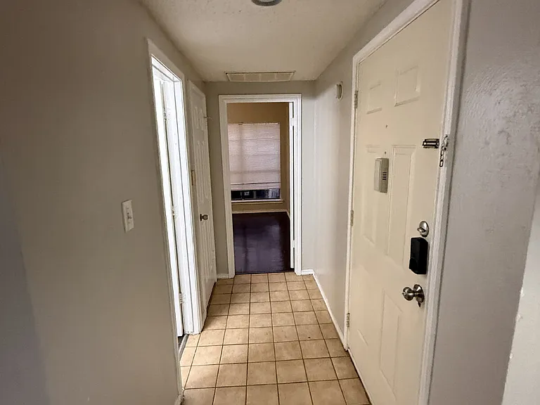 9601 Forest Ln #516 — Photo 2