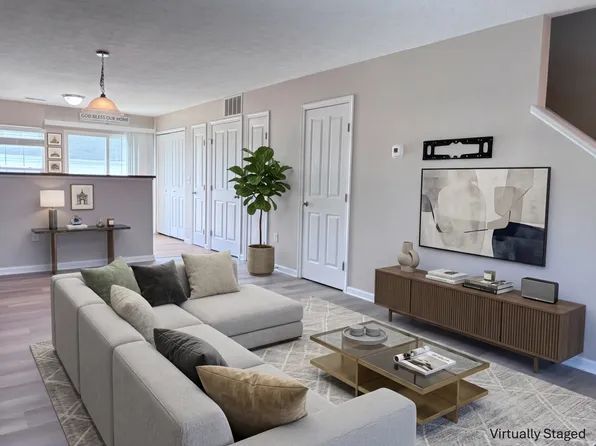 7422 Sancus Blvd, Columbus, OH 43085