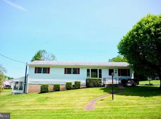 306 Park Dr, Elizabethville, PA