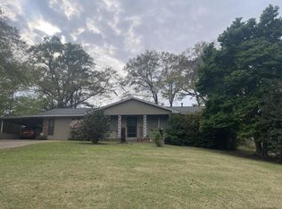 207 Morgan Ln, Enterprise, AL 36330