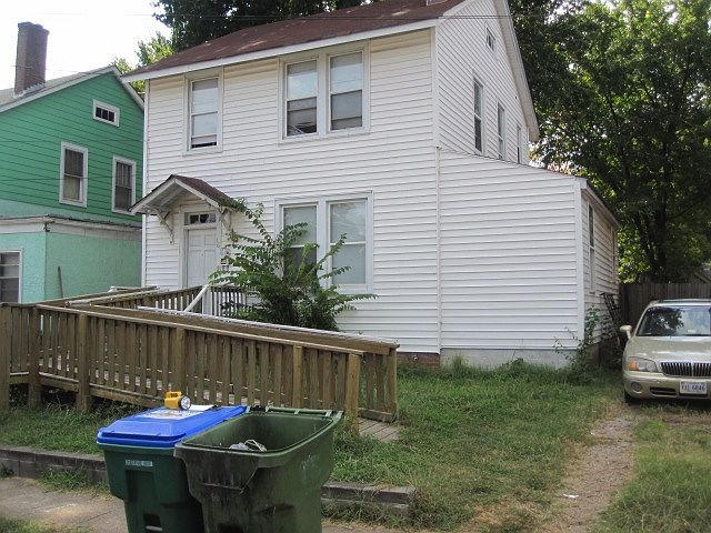1st image of 16 E 32nd St
