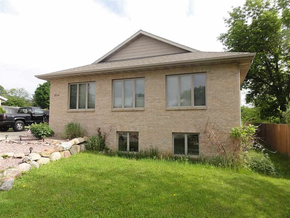 1st image of 2854 Westwood Dr