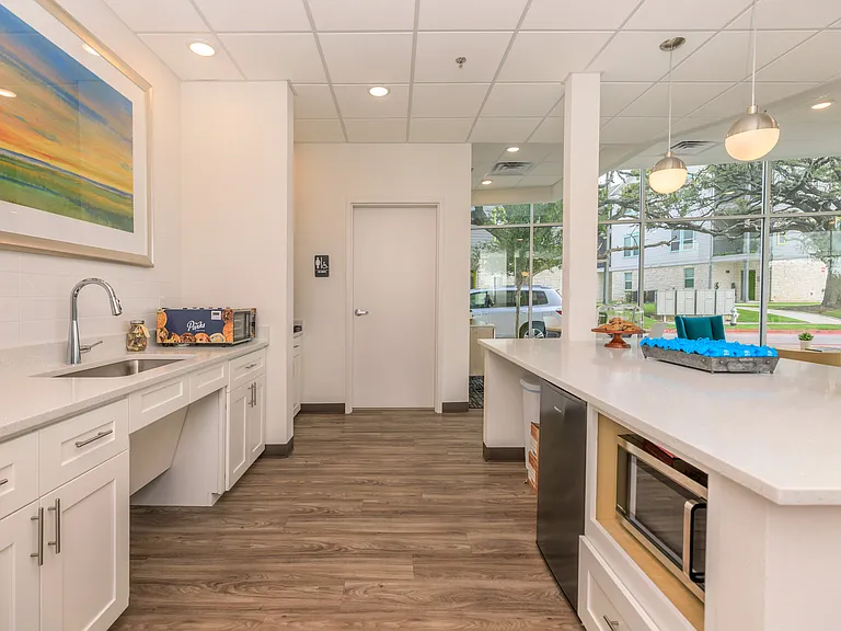 Trailside Oaks Townhomes — Photo 9