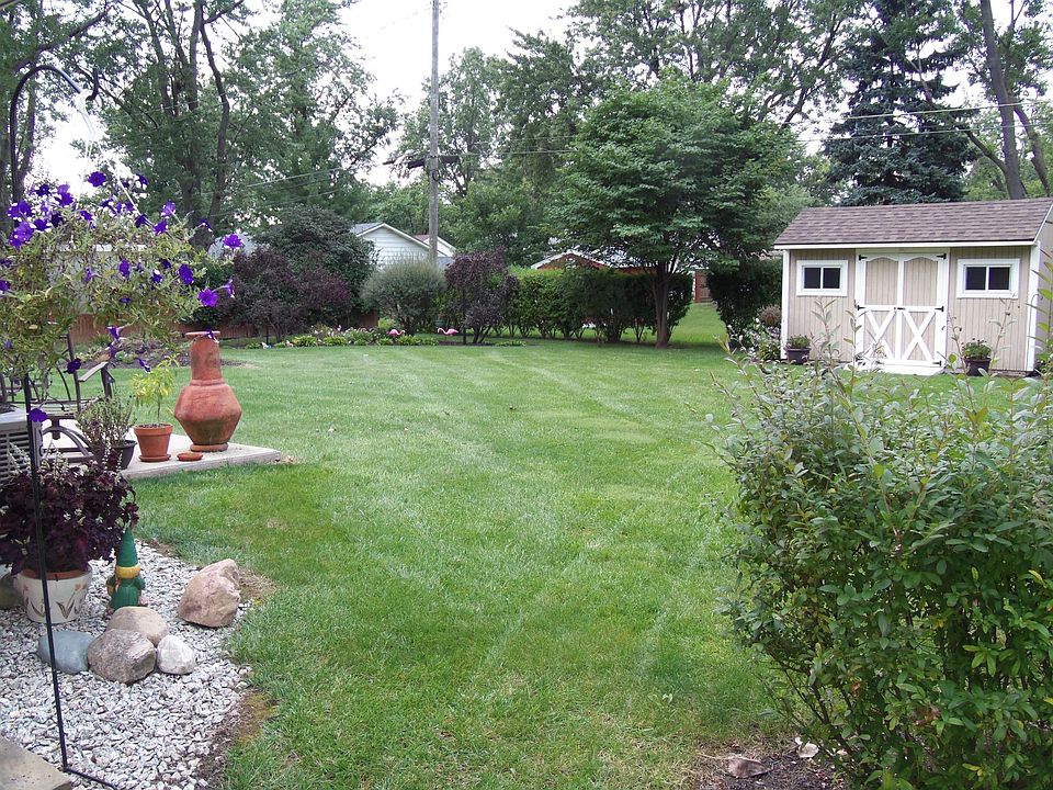 2nd image of 2909 Dodge Ave