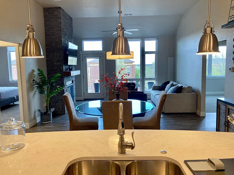 2751 Iowa Dr #301 — Photo 3