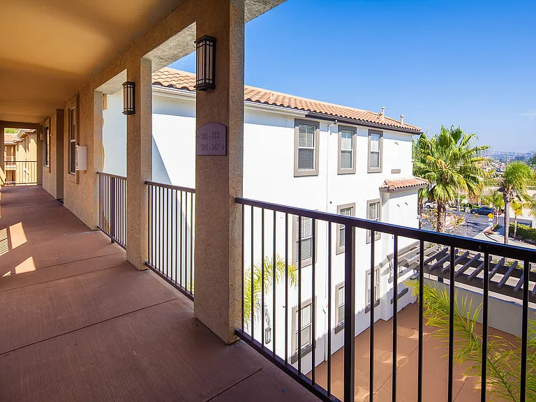 Elan Pacifico Encinitas — Photo 7
