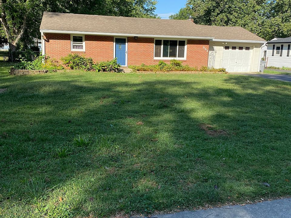1st image of 551 Lakeview Dr
