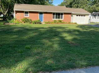 551 Lakeview Dr, Noblesville, IN 46060