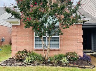 6862 Century Oaks Dr, Cordova, TN 38018