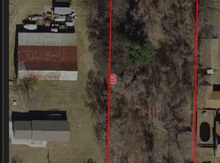 8406 Garden Rd, Maumee, OH 43537