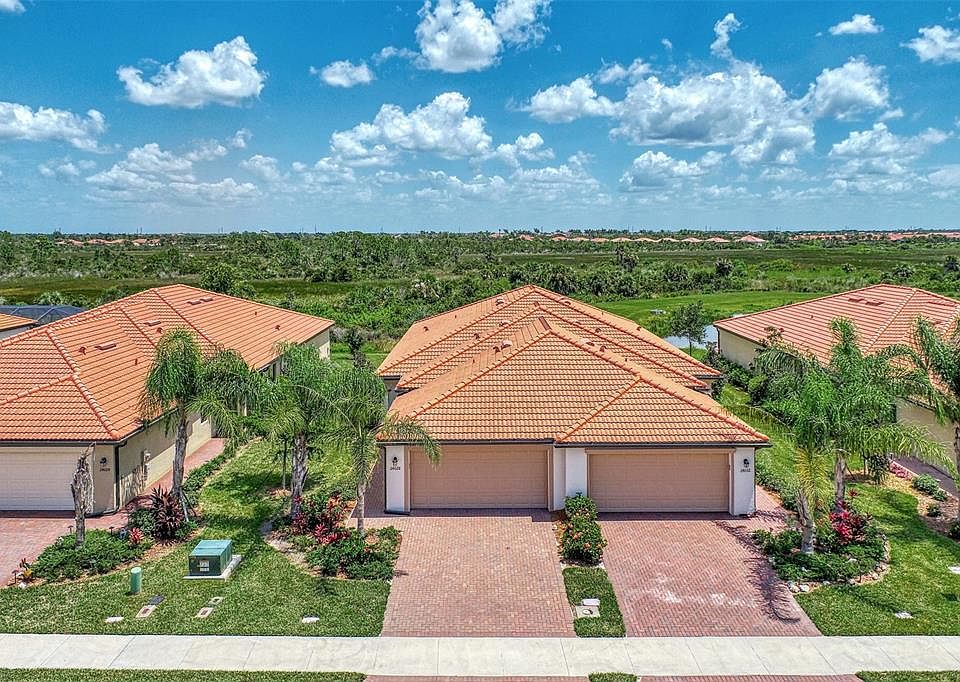 1st image of 24028 CANTERWOOD WAY