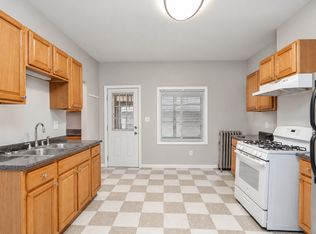 998-1000 Chicopee St #1L, Chicopee, MA 01013