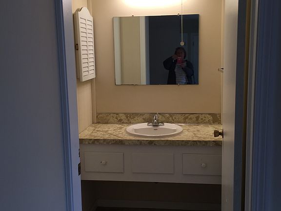 2nd image of 12 Averill Pl