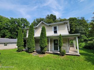 112 Mowry Rd, Meshoppen, PA 18630